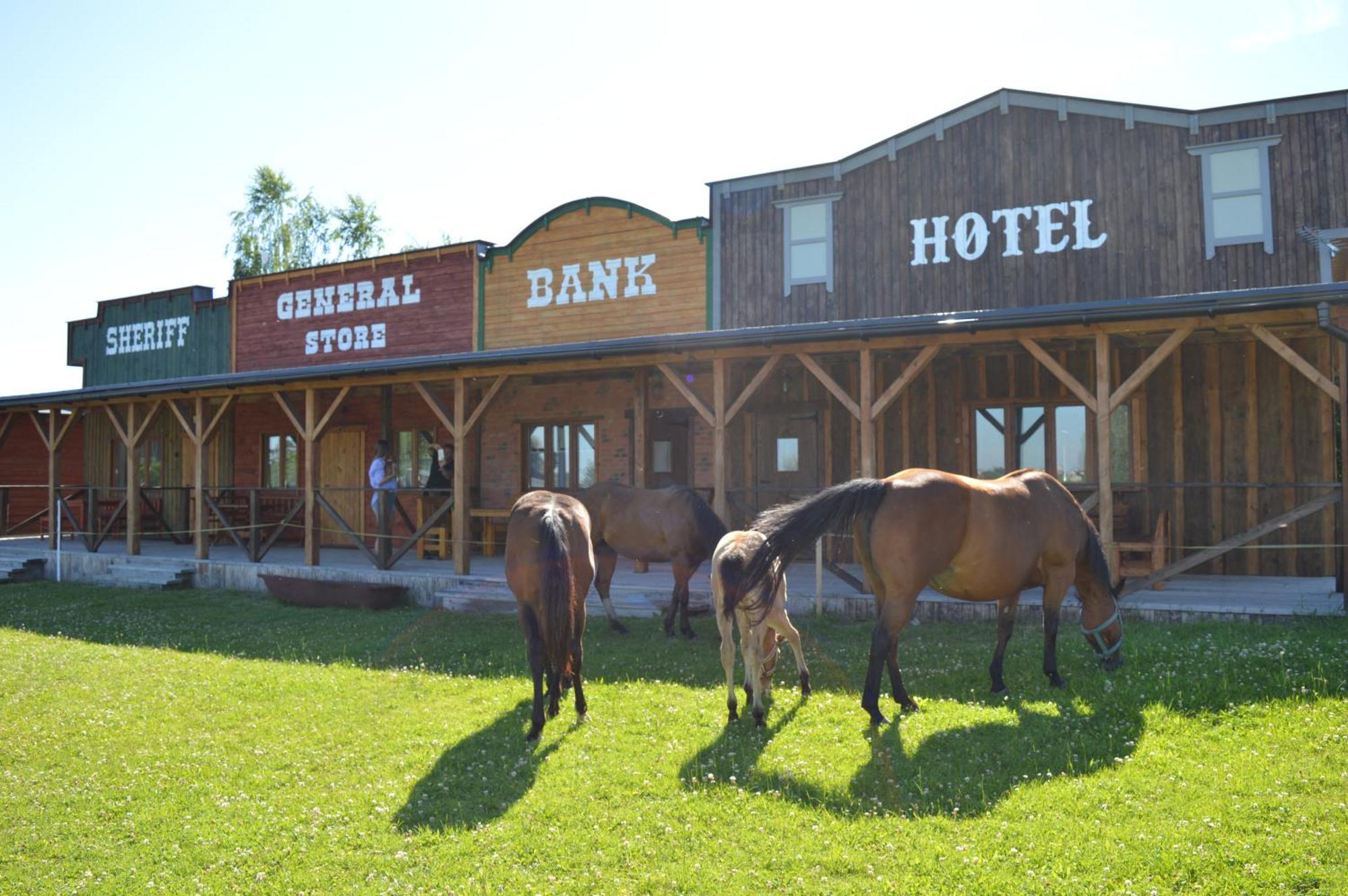 Bubla City Ranch Копршивнице Экстерьер фото